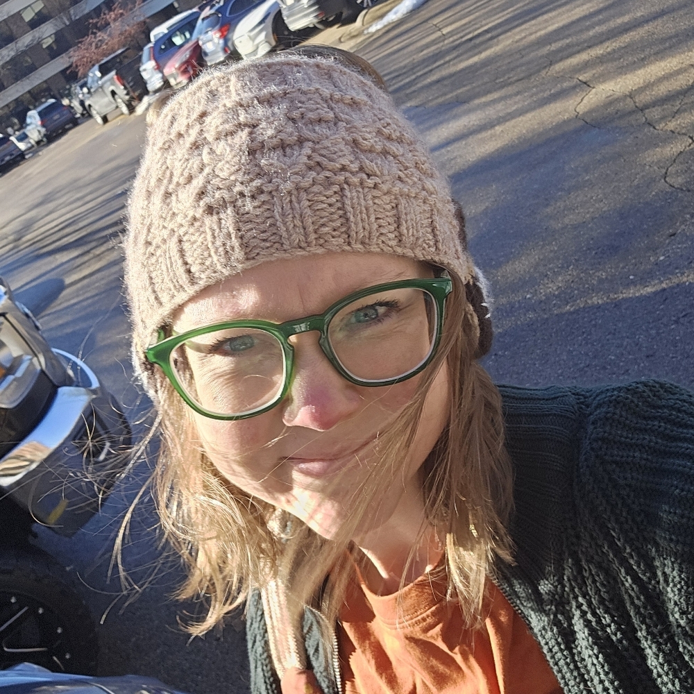 Meet your Posher, Tracy